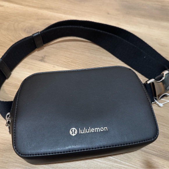 Handbags - Lululemon everywhere belt bag cactus leather black and silver